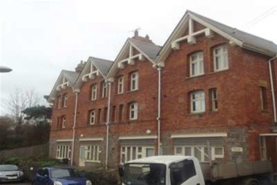 1 Bedroom Flat